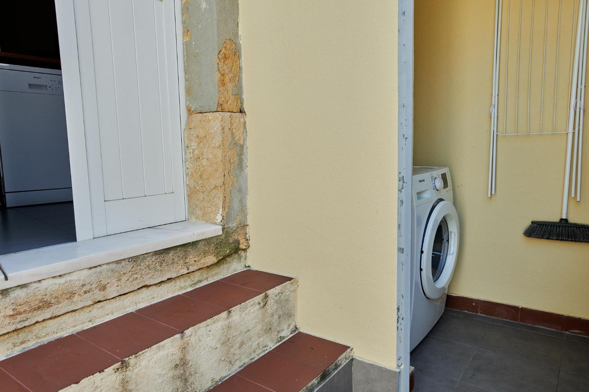 The Back Street Nest Apartment *